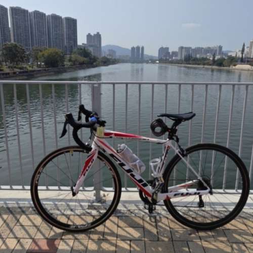 Fuji 碳纖公路單車