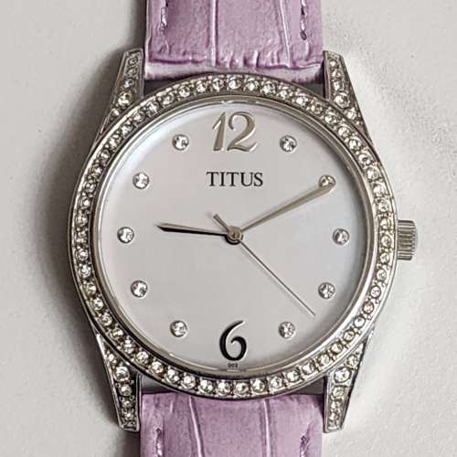 Titus 女裝手錶 水晶錶圈 真皮錶帶