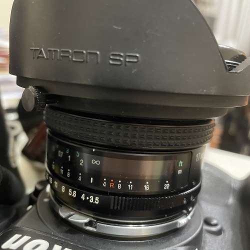 Tamron SP 17mm f3.5 with hood for Nikon