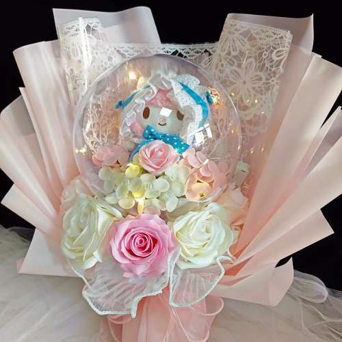 睇下文‼️接急單·獨家原創·專業花藝師用心製作 💡絕版sanrio piano綿羊公仔花束...