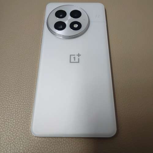 一加13(24+1TB)98%NEW