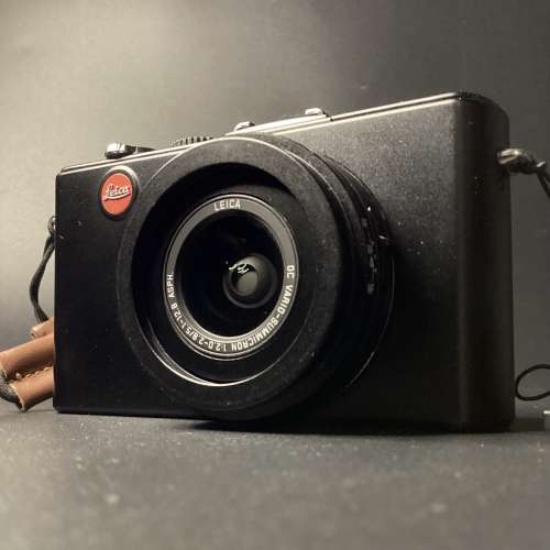 Leica D-Lux 4 Digital Camera