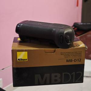 Nikon MB-D12 Battery Brip
