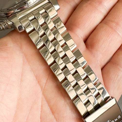 近全新 紫貝母面 MOP 市場罕有 日本限量400隻 帶格足長 BREITLING CHRONOMAT B01機...