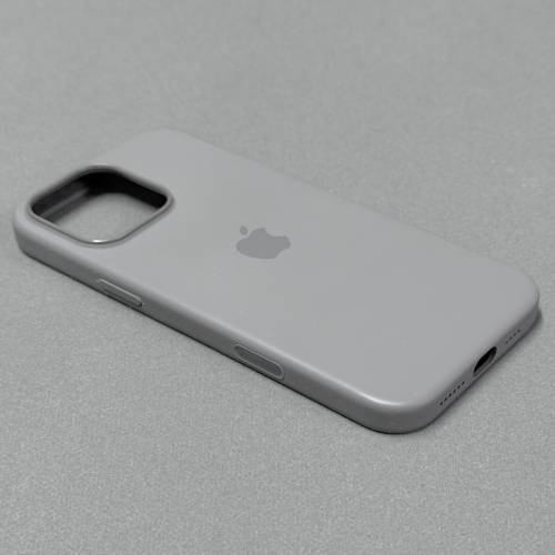 3 Cases for Apple iPhone 16 Pro MAX ($80 for all 3pcs)