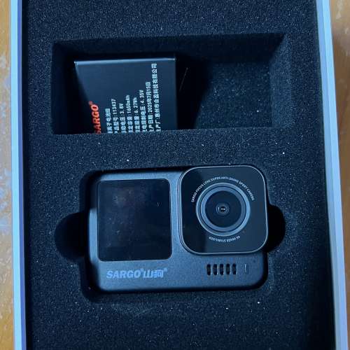 99% 新 運動相機