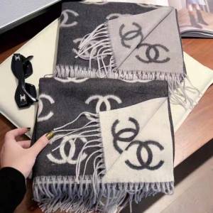 Burberry,  lv, fendi scarf(free trans,  sf,postage or meet up