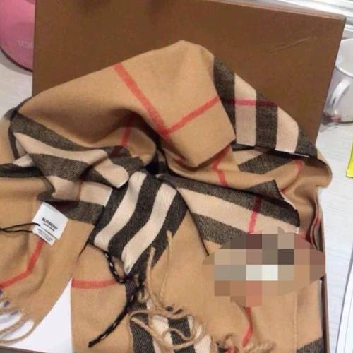 Burberry,  lv, fendi scarf(free trans,  sf,postage or meet up