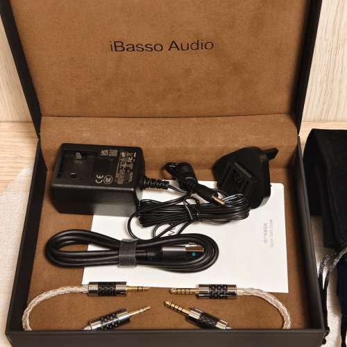 iBasso PB6 MACAW 便攜膽管解碼耳擴加4.4mm 4絞油浸對錄線一條