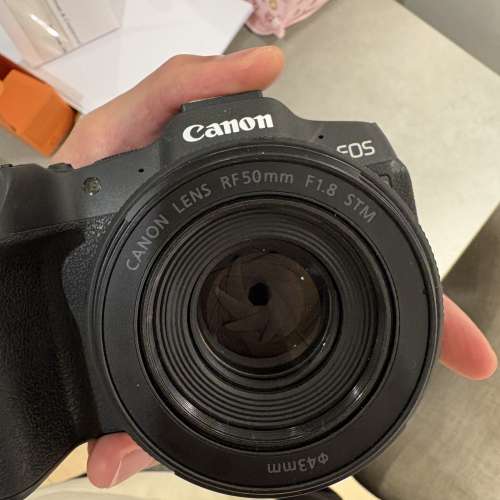 Canon RF 50 1.8