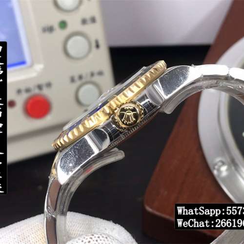 勞力士 Rolex gmt master II 116713LN 40mm 間金 GMT 904L鋼