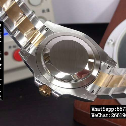 勞力士 Rolex gmt master II 116713LN 40mm 間金 GMT 904L鋼