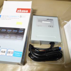 年尾執屋 - akasa 3.5吋位 USB 3.0 擴充位 (5位)