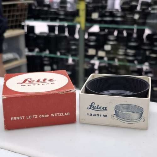 LEICA 13351 W METAL HOOD FOR 50 F1.4 LIKE NEW