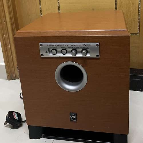 YAMAHA YST-SW015 Subwoofer
