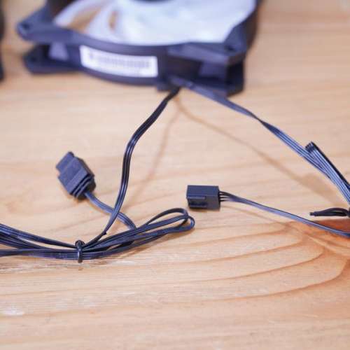 MSI 12cm ARGB 4pin PWM 風扇