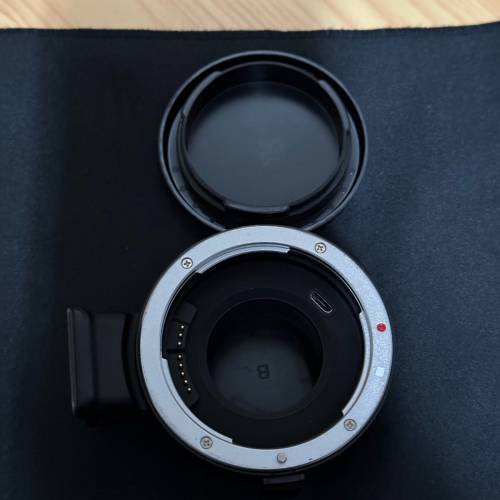 Viltrox 自動對焦轉接環EF-Fx1(Canon 鏡頭轉Fujifilm x Mount )