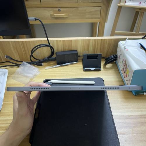 12.9 iPad Pro 第五代(M1) 256GB WIFI 灰色 加Apple Pencil 2