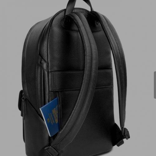 Grams28 真皮背囊