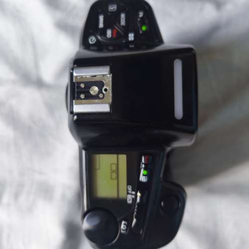 NIKON F90X + MB10 GRIP