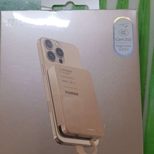 Momax. 全新有电池3ccc 認証