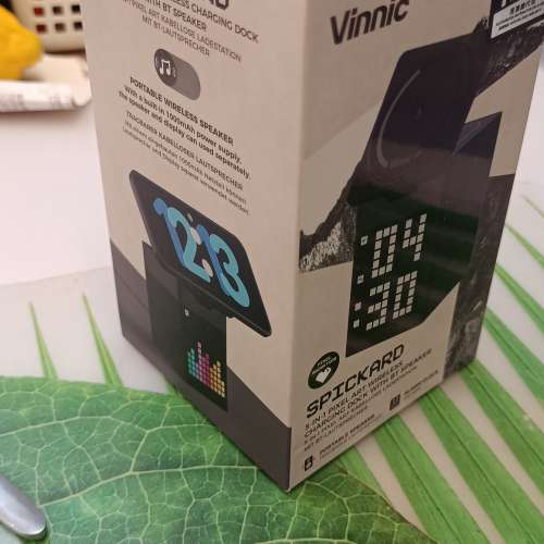 Vinnic 全新电池播放器一萬mAh