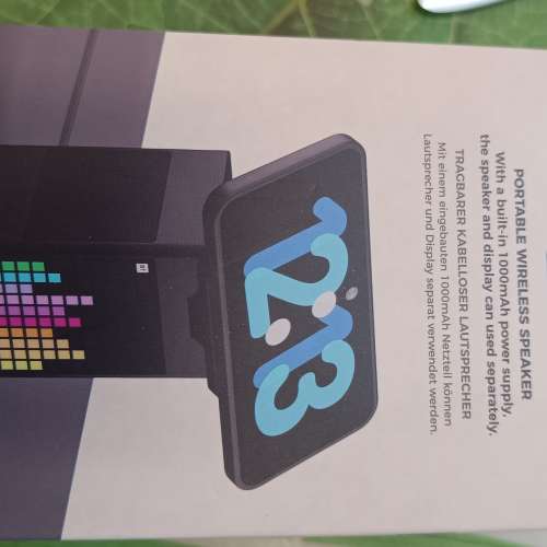 Vinnic 全新电池播放器一萬mAh