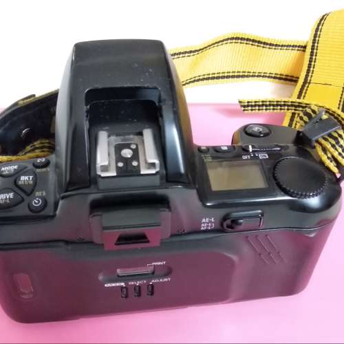 Nikon F-601 with Nikon AF NIKKOR 50mm f/1.8, 古董菲林相機, SLR film camera