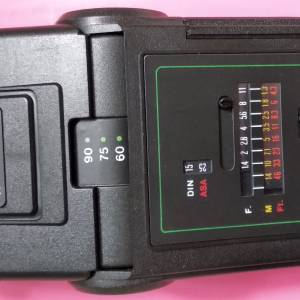 Achiever 828 camera flash