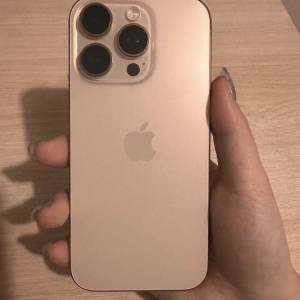 iPhone 16pro 256gb，港行雙卡，完美冇花，冇修冇拆，所有原裝，所有功能正常！
