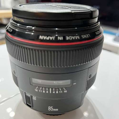 Canon EF 85mm f/1.2 L II USM (85L)