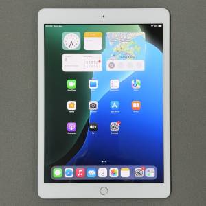 90% New Apple iPad 7 32GB Wi-Fi Silver Color 7th Gen 第七代