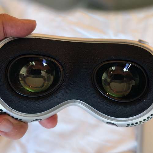 第一代 vision pro, 512gb, m2 (水）