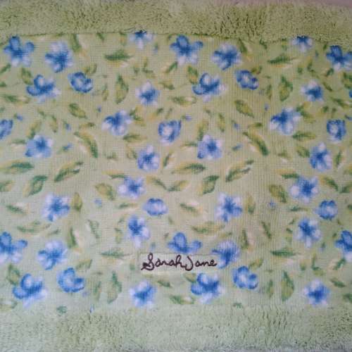 家居睡房地氈(見圖示,品牌)