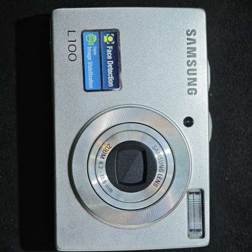 Samsung L100 CCD 三星 85%new 冇盒冇單冇證 跟2電一充連手繩 功能全正常 鏡片通透...