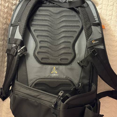 Lowepro PhotoSport BP 24L AW III