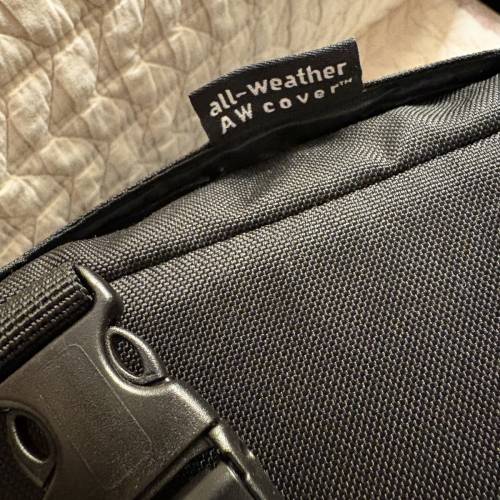 Lowepro Inverse 100 AW
