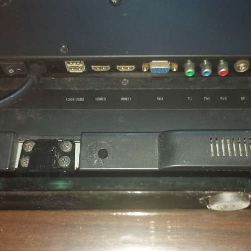 屯門良景輕鐵站交收 TopconPro EgoLED 23Y1 23吋 高清數碼電視機 連OEM遙控及底座