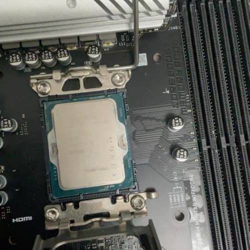 i5 13500 qs + B660m Mortar DDR4 套裝