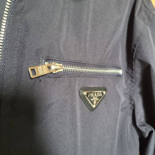 全新Prada款式深藍色男裝尼龍質地外套S碼
