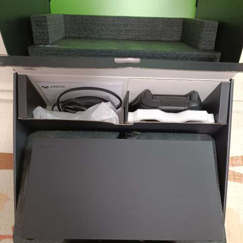 95新xbox series x 內置7個月GAME PASS ULTIMATE會員