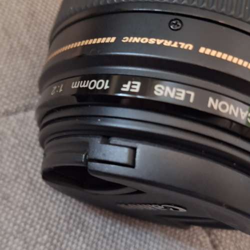 Canon EF 100 f/2 定焦
