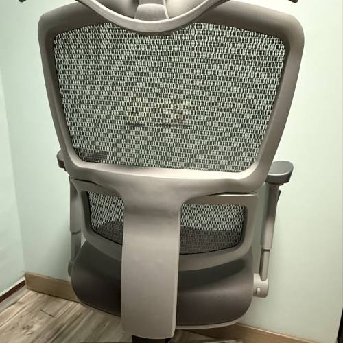 i-Rocks T07 NEO 人體工學辦公網椅 淺灰色