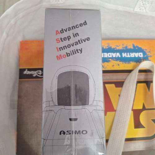 Honda ASIMO 機器人模型