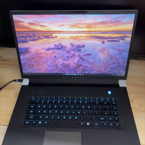Alienware x17r1 with warranty