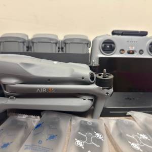 DJI Air 3S Drone Fly More Combo 不是 mini 5 pro, air 3, mavic 4 pro