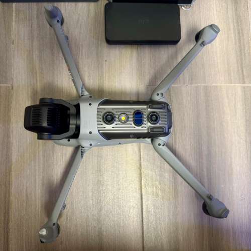 DJI Air 3S Drone Fly More Combo 不是 mini 5 pro, air 3, mavic 4 pro