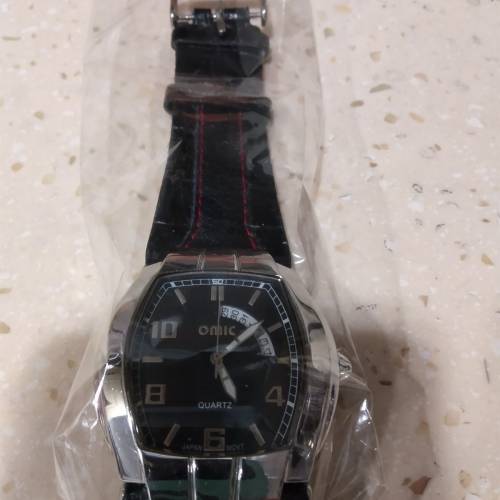 Omic男裝手錶黑色錶帶