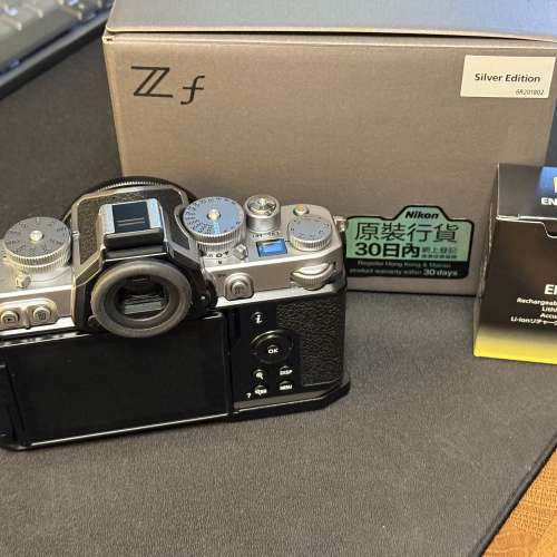 [行貨] Nikon ZF 銀色 連盒 保至 2026年10月11日