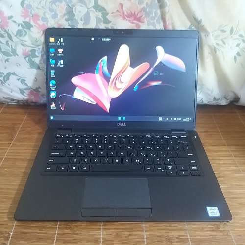 Dell Latitude 5300